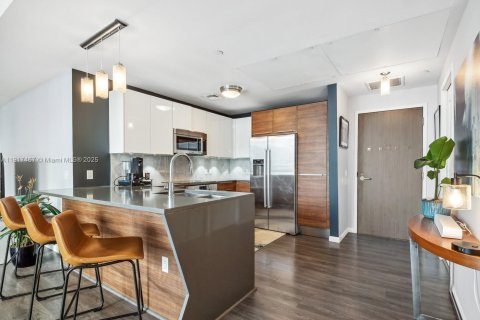 Copropriété à vendre à Miami, Floride: 1 chambre, 73.67 m2 № 1972634 - photo 5