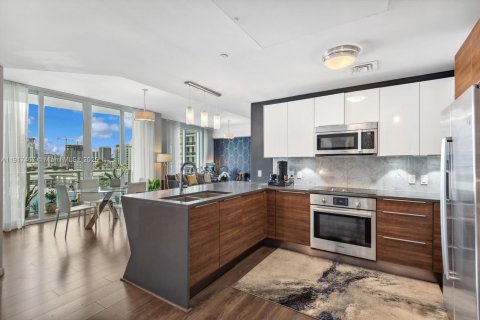 Copropriété à vendre à Miami, Floride: 1 chambre, 73.67 m2 № 1972634 - photo 6