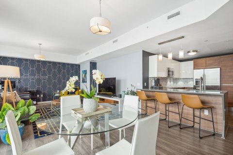 Copropriété à vendre à Miami, Floride: 1 chambre, 73.67 m2 № 1972634 - photo 7