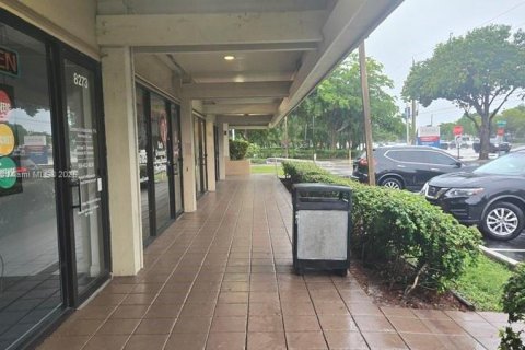 Propiedad comercial en venta en Plantation, Florida № 1834512 - foto 3