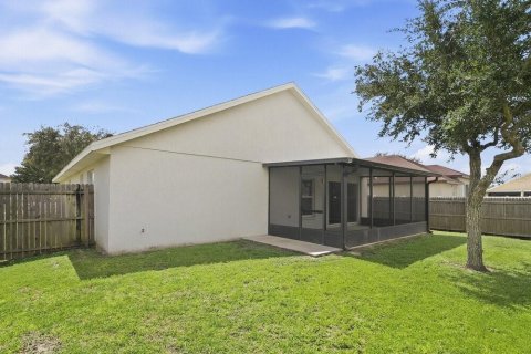 House in Kissimmee, Florida 4 bedrooms, 157.38 sq.m. № 2377601 - photo 16