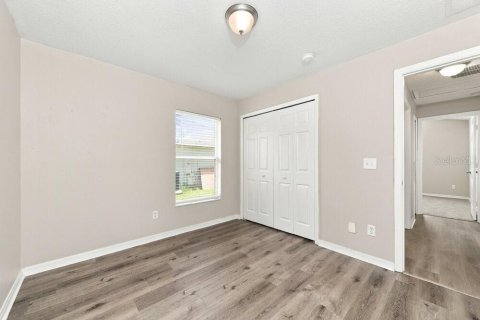 House in Kissimmee, Florida 4 bedrooms, 157.38 sq.m. № 2377601 - photo 13