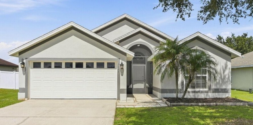 House in Kissimmee, Florida 4 bedrooms, 157.38 sq.m. № 2377601