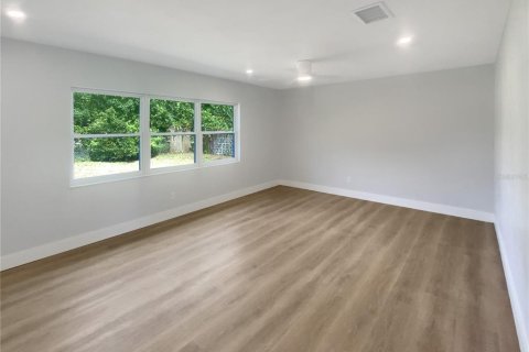 Casa en venta en Tampa, Florida, 3 dormitorios, 145.3 m2 № 1881153 - foto 11