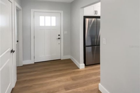 Casa en venta en Tampa, Florida, 3 dormitorios, 145.3 m2 № 1881153 - foto 10