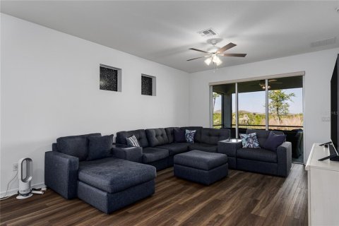 House in Parrish, Florida 2 bedrooms, 143.26 sq.m. № 2151690 - photo 10
