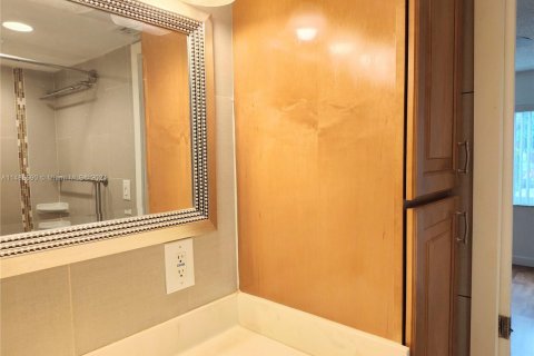 Condominio en venta en Plantation, Florida, 3 dormitorios, 150.87 m2 № 1730214 - foto 21