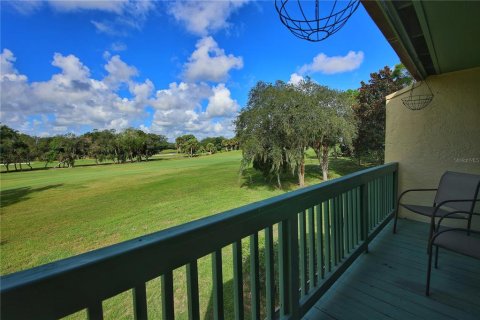 Townhouse in New Smyrna Beach, Florida 2 bedrooms, 115.57 sq.m. № 1578778 - photo 21