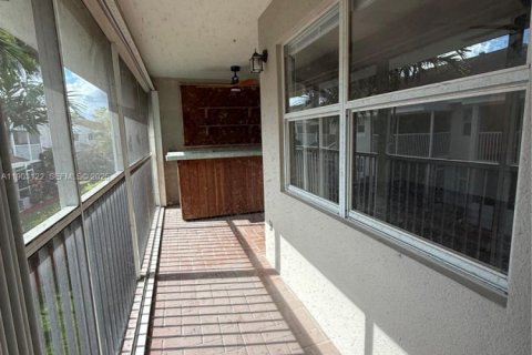 Купить кондоминиум в Хомстед, Флорида 2 спальни, 107.77м2, № 2034927 - фото 30