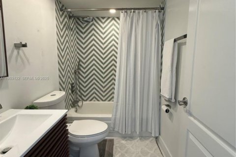 Купить кондоминиум в Хомстед, Флорида 2 спальни, 107.77м2, № 2034927 - фото 16