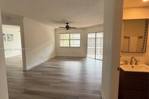 Купить кондоминиум в Хомстед, Флорида 2 спальни, 107.77м2, № 2034927 - фото 26