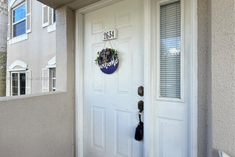 Купить кондоминиум в Хомстед, Флорида 2 спальни, 107.77м2, № 2034927 - фото 2