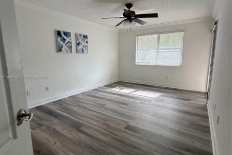 Купить кондоминиум в Хомстед, Флорида 2 спальни, 107.77м2, № 2034927 - фото 9