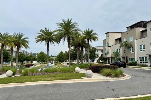Townhouse in Gainesville, Florida 2 bedrooms, 190.08 sq.m. № 1871237 - photo 11