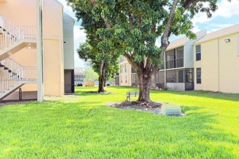 Condo in Davie, Florida, 1 bedroom  № 1952536 - photo 3