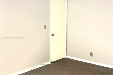 Condo in Davie, Florida, 1 bedroom  № 1952536 - photo 23