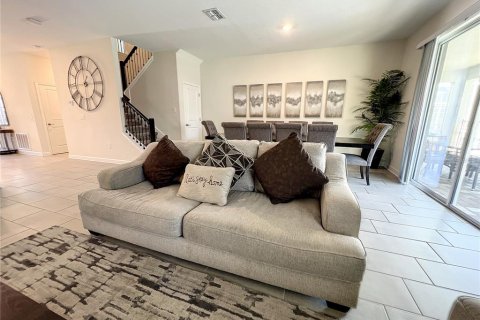 Casa en venta en Davenport, Florida, 8 dormitorios, 405.98 m2 № 2151151 - foto 22