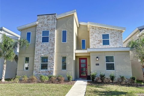 House in Davenport, Florida 8 bedrooms, 405.98 sq.m. № 2151151