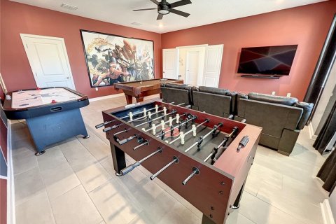 Casa en venta en Davenport, Florida, 8 dormitorios, 405.98 m2 № 2151151 - foto 28
