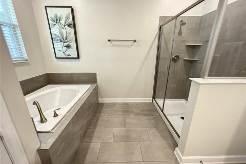 Casa en venta en Davenport, Florida, 8 dormitorios, 405.98 m2 № 2151151 - foto 5
