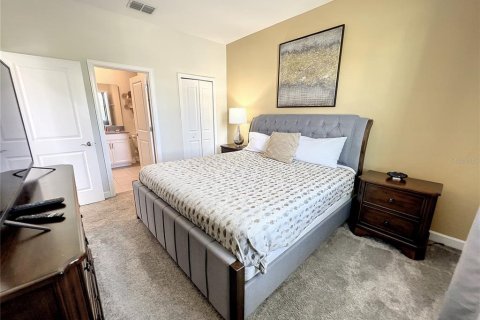 Casa en venta en Davenport, Florida, 8 dormitorios, 405.98 m2 № 2151151 - foto 6