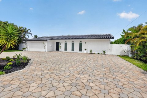 Villa ou maison à vendre à Boca Raton, Floride: 4 chambres, 209.03 m2 № 2260308 - photo 3