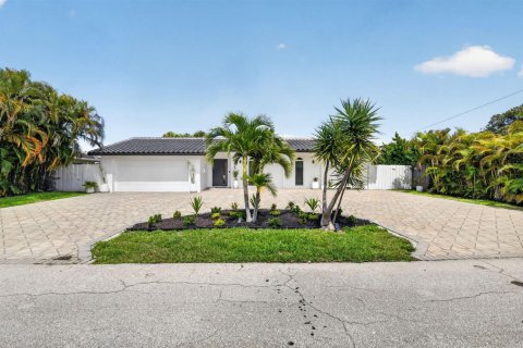 Villa ou maison à vendre à Boca Raton, Floride: 4 chambres, 209.03 m2 № 2260308 - photo 2