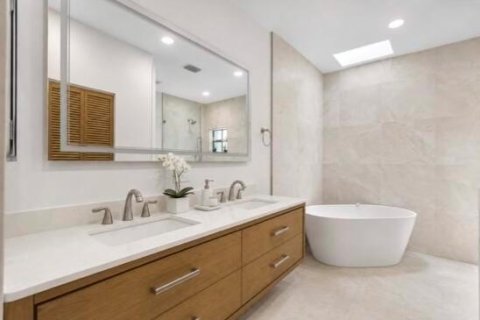Casa en venta en Jupiter, Florida, 3 dormitorios, 145.3 m2 № 2346034 - foto 2