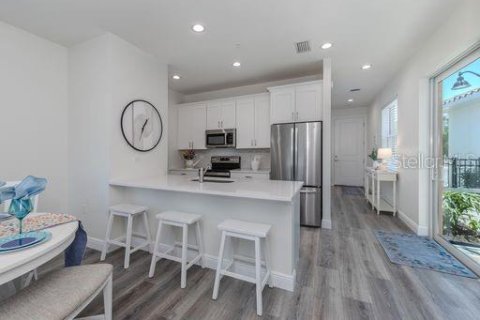 Villa ou maison à vendre à Venice, Floride: 2 chambres, 99.13 m2 № 639774 - photo 12