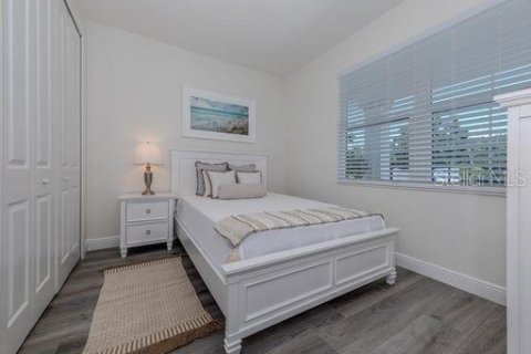 Villa ou maison à vendre à Venice, Floride: 2 chambres, 99.13 m2 № 639774 - photo 8