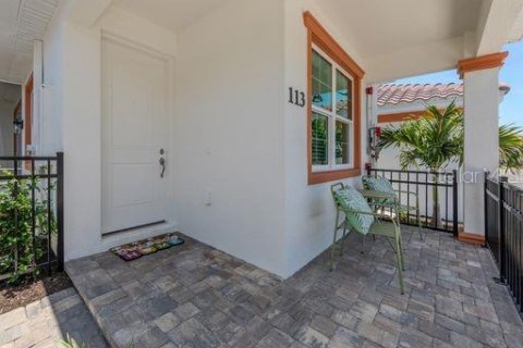 Villa ou maison à vendre à Venice, Floride: 2 chambres, 99.13 m2 № 639774 - photo 3