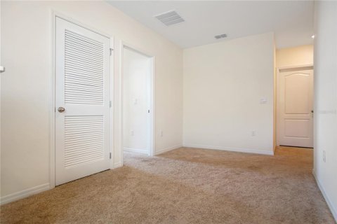 House in Davenport, Florida 5 bedrooms, 234.3 sq.m. № 1901354 - photo 25