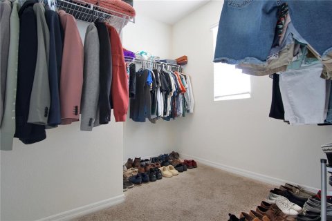 House in Davenport, Florida 5 bedrooms, 234.3 sq.m. № 1901354 - photo 20