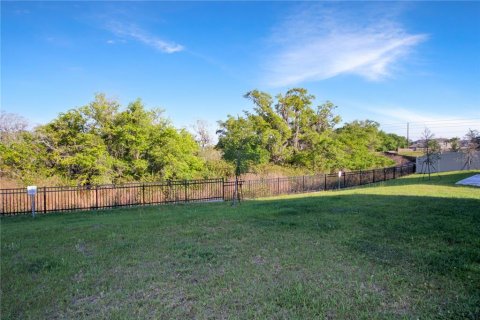 House in Davenport, Florida 5 bedrooms, 234.3 sq.m. № 1901354 - photo 5