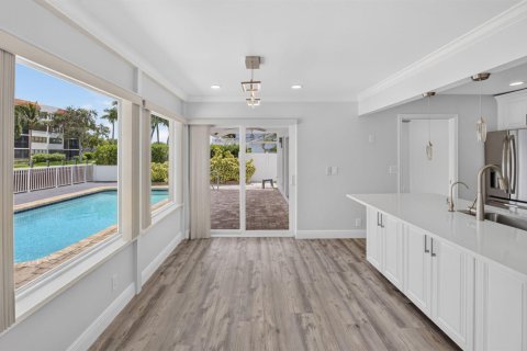 Villa ou maison à vendre à Boca Raton, Floride: 4 chambres, 198.25 m2 № 2420880 - photo 8