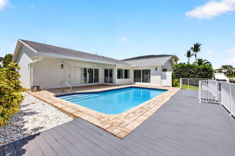 Villa ou maison à vendre à Boca Raton, Floride: 4 chambres, 198.25 m2 № 2420880 - photo 27
