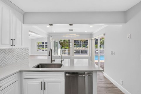 Villa ou maison à vendre à Boca Raton, Floride: 4 chambres, 198.25 m2 № 2420880 - photo 7