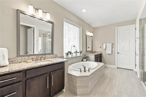 Villa ou maison à vendre à Wesley Chapel, Floride: 3 chambres, 217.58 m2 № 2426945 - photo 24