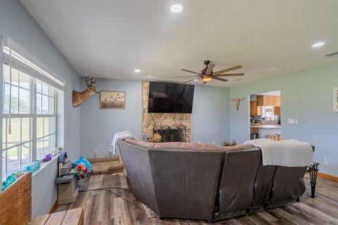 House in Anthony, Florida 3 bedrooms, 183.95 sq.m. № 2111333 - photo 20
