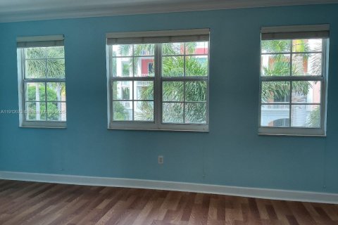 Townhouse in Lantana, Florida 3 bedrooms, 149.85 sq.m. № 2038090 - photo 16