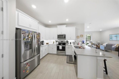 Casa en venta en Naples, Florida, 2 dormitorios, 138.98 m2 № 2079286 - foto 10