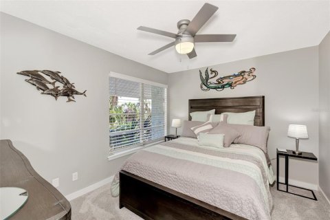 Condo in Englewood, Florida, 2 bedrooms  № 482843 - photo 4