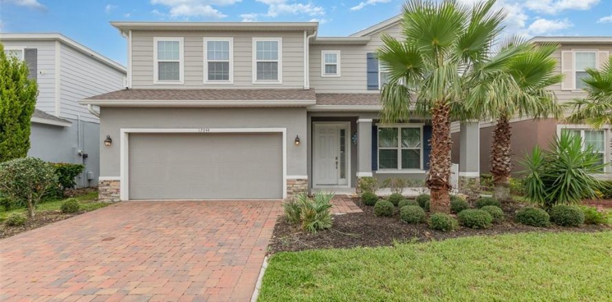 Villa ou maison à Clermont, Floride 5 chambres, 285.3 m2 № 1772005