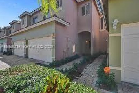 Таунхаус в Хомстед, Флорида 3 спальни, 175.03м2 № 2005400