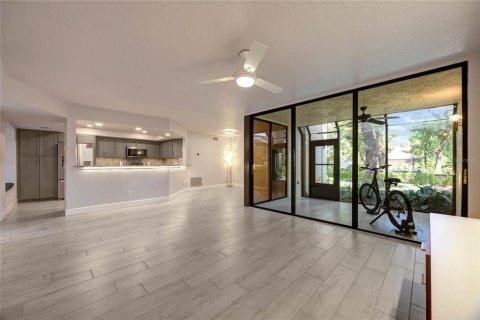 Купить кондоминиум в Орландо, Флорида 8 комнат, 120.77м2, № 1620542 - фото 11