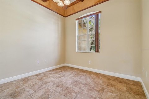 Villa ou maison à vendre à Brandon, Floride: 4 chambres, 319.03 m2 № 2142005 - photo 12
