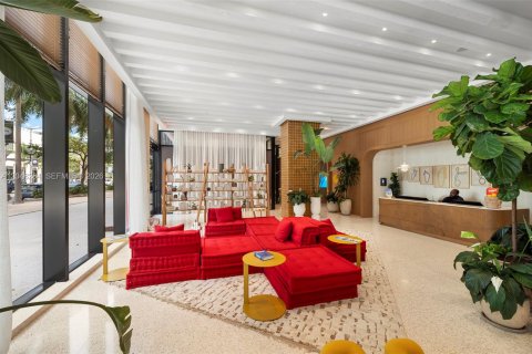 Condominio en venta en Miami, Florida, 49.89 m2 № 2179402 - foto 14