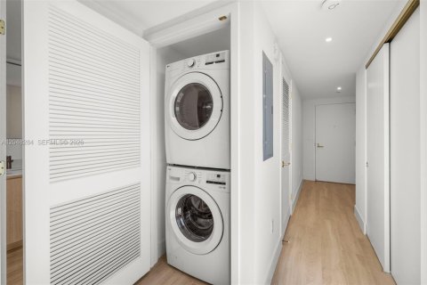 Condominio en venta en Miami, Florida, 49.89 m2 № 2179402 - foto 25