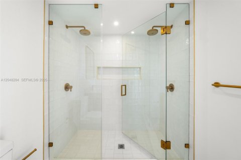 Condominio en venta en Miami, Florida, 49.89 m2 № 2179402 - foto 26