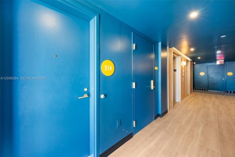 Condominio en venta en Miami, Florida, 49.89 m2 № 2179402 - foto 30